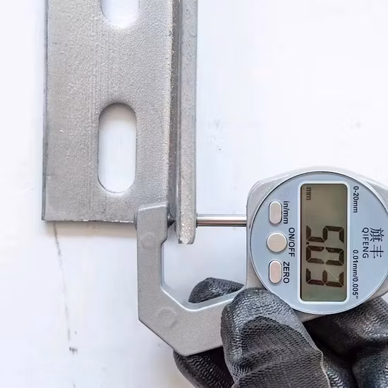 Ange en acier fer laminé à chaud ange Ms L barre d'acier d'angle avec trou pour la Construction 125mm X 75mm support d'étagère Angles en acier